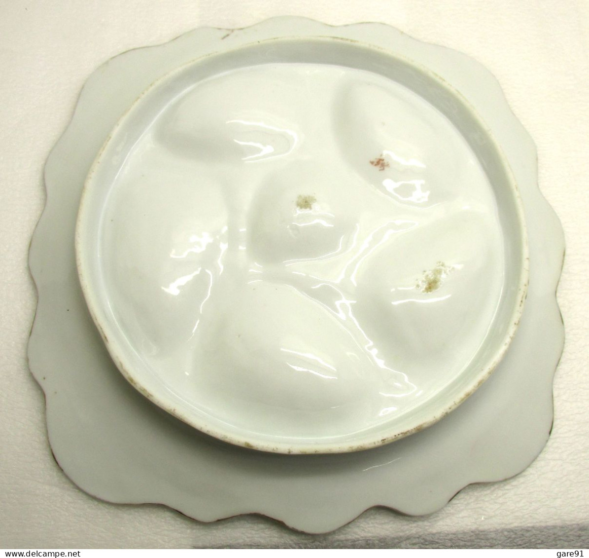 Assiette A Huitres  Porcelaine Allemande Vers 1880 - Altri & Non Classificati