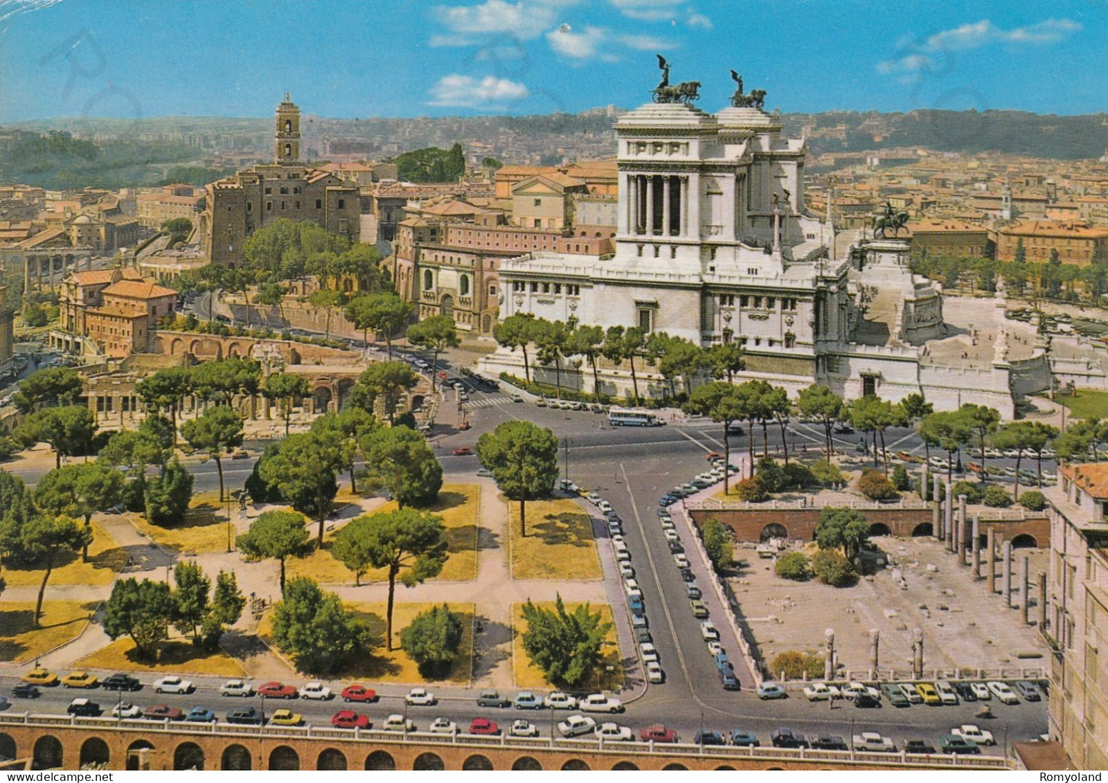 CARTOLINA  ROMA,LAZIO-PANORAMA DELLA ZONA ARCHEOLOGICA-STORIA,MEMORIA,CULTURA,IMPERO ROMANO,BELLA ITALIA,VIAGGIATA 1985 - Panoramic Views