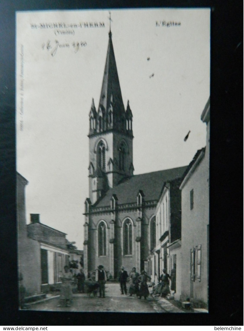 ST MICHEL EN L'HERM                     L'EGLISE - Saint Michel En L'Herm