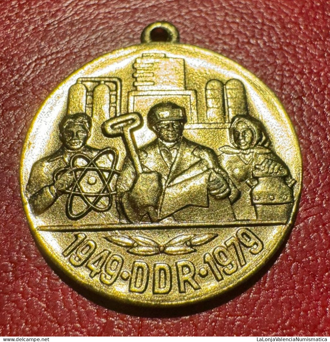 Alemania Medalla 30 Años De La República Democrática 1949-1979 - Autres & Non Classés