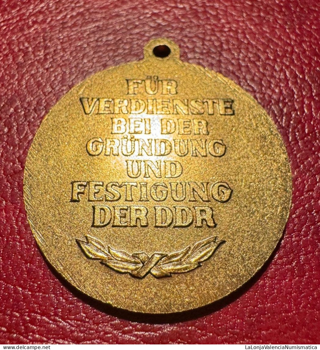 Alemania Medalla 30 Años De La República Democrática 1949-1979 - Other & Unclassified