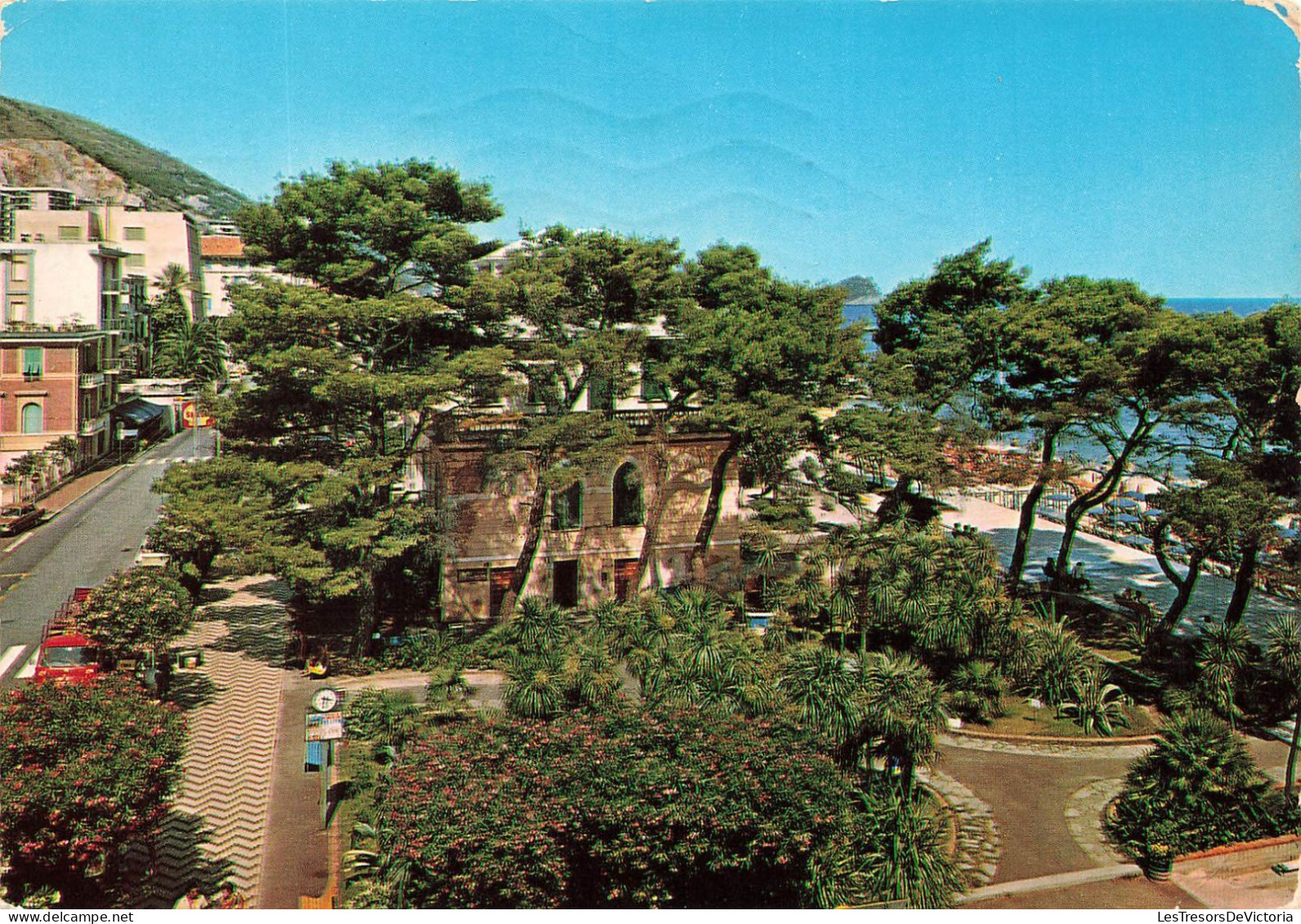 ITALIE - Spotorno - Le Jardin - Carte Postale - Savona