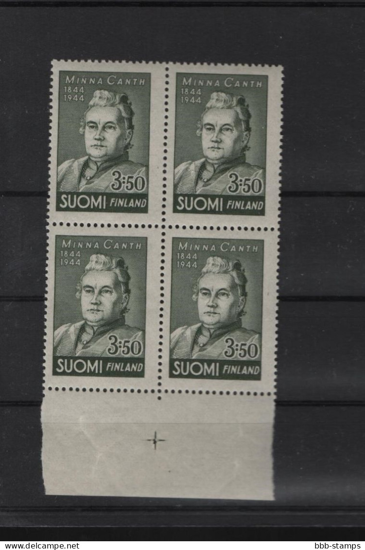 Finland Michel Cat.No. Mnh/** 282 Blocs Of Four - Unused Stamps