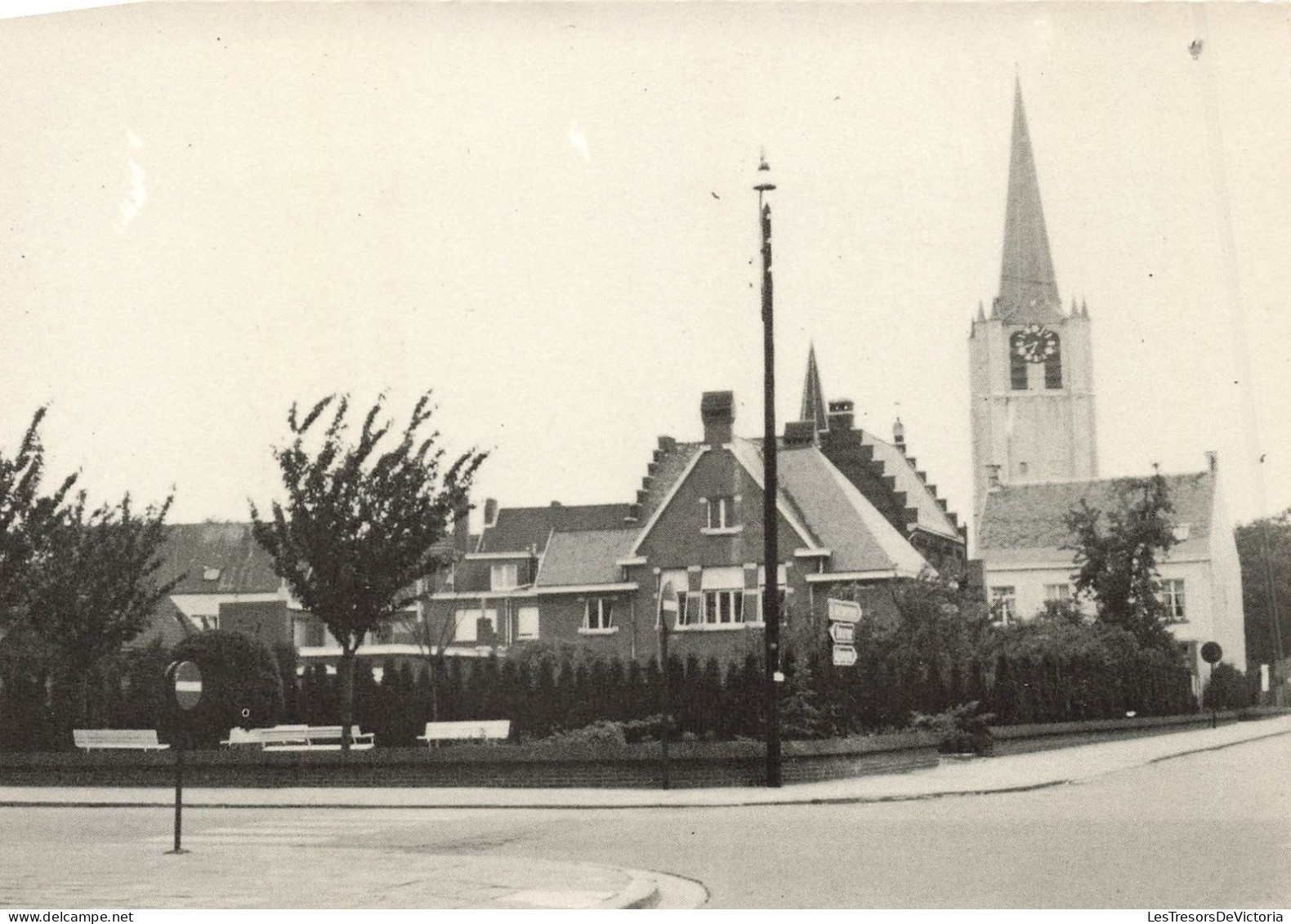 BELGIQUE - Wommelgem - Vue Sur L'église - Carte Postale Ancienne - Wommelgem