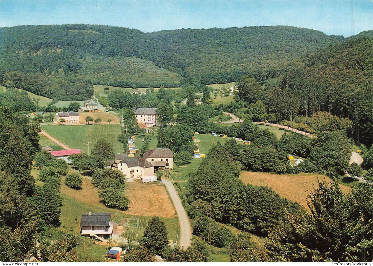 LUXEMBOURG - Mullerthal - Petite Suisse Luxembourgeoise - Panorama De La Ville - Colorisé - Carte Postale - Muellerthal