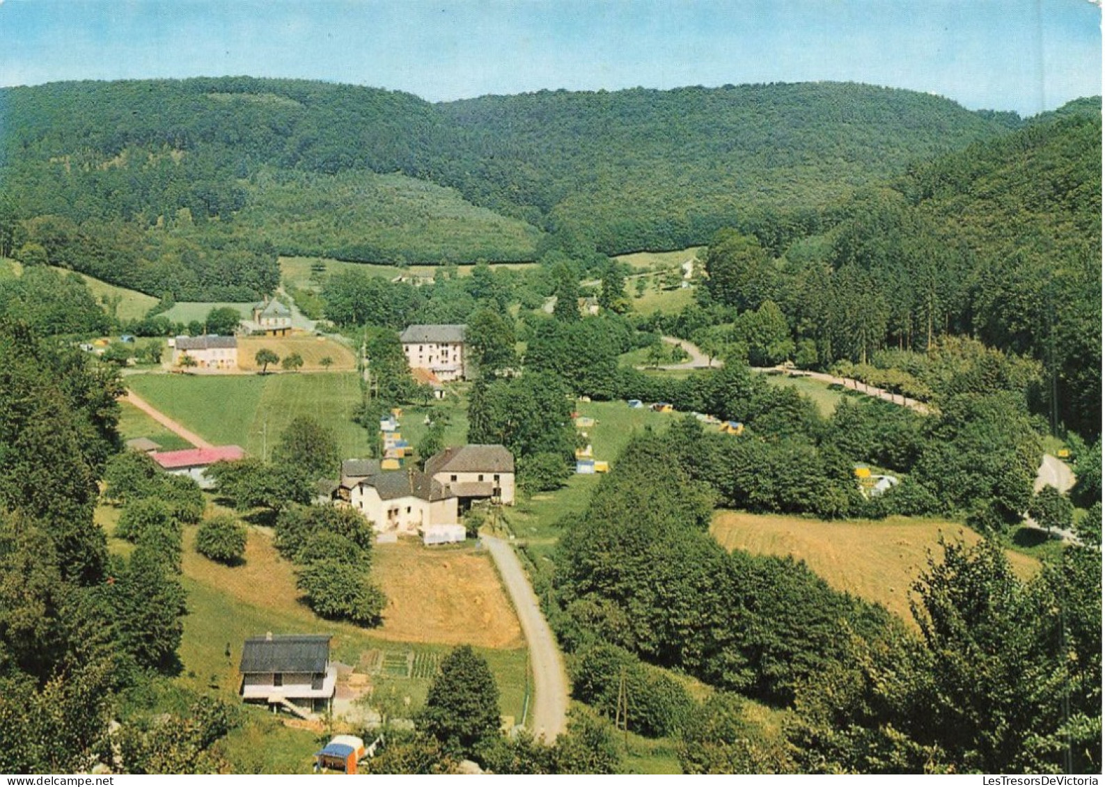 LUXEMBOURG - Mullerthal - Petite Suisse Luxembourgeoise - Panorama De La Ville - Colorisé - Carte Postale - Muellerthal