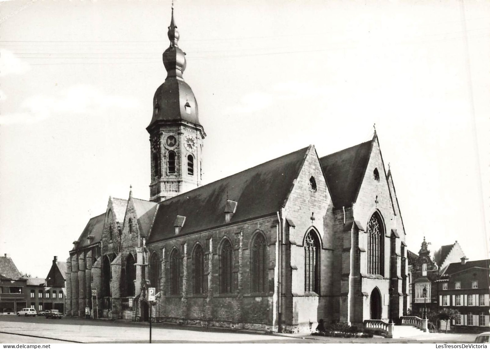 BELGIQUE - Temse - Vue Sur L'église Notre Dame - Carte Postale Ancienne - Temse