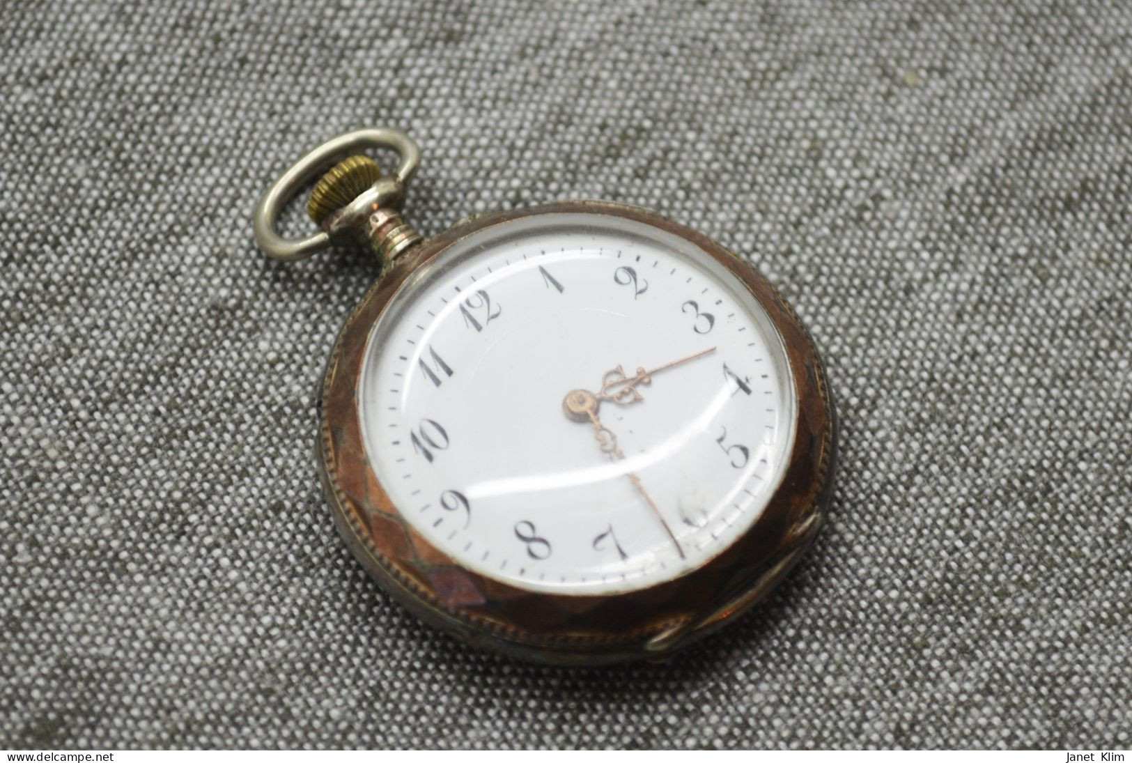 Vintage Silver Pocket Watch- Works - Relojes