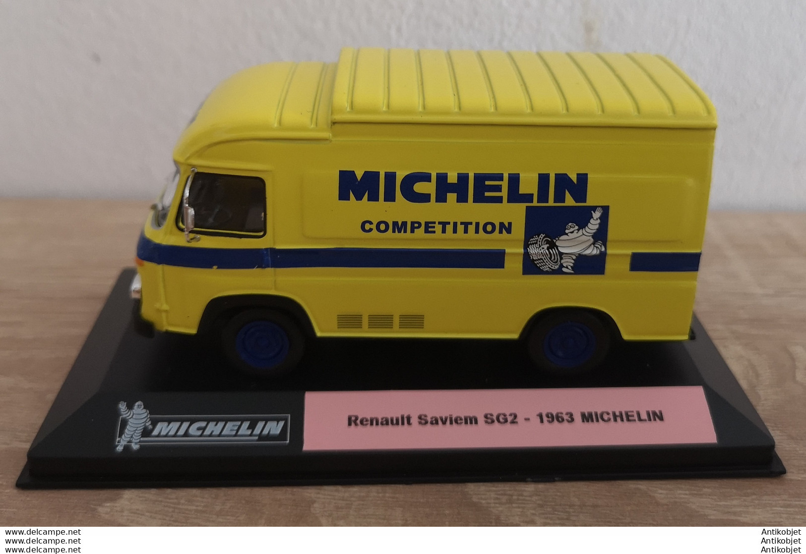 Renault Saviem SG2 1963 Michelin - Norev