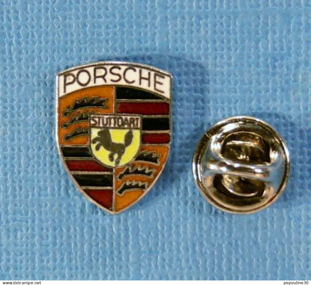 1 PIN'S //  ** LOGO / PORSCHE STUTTGART ** - Porsche