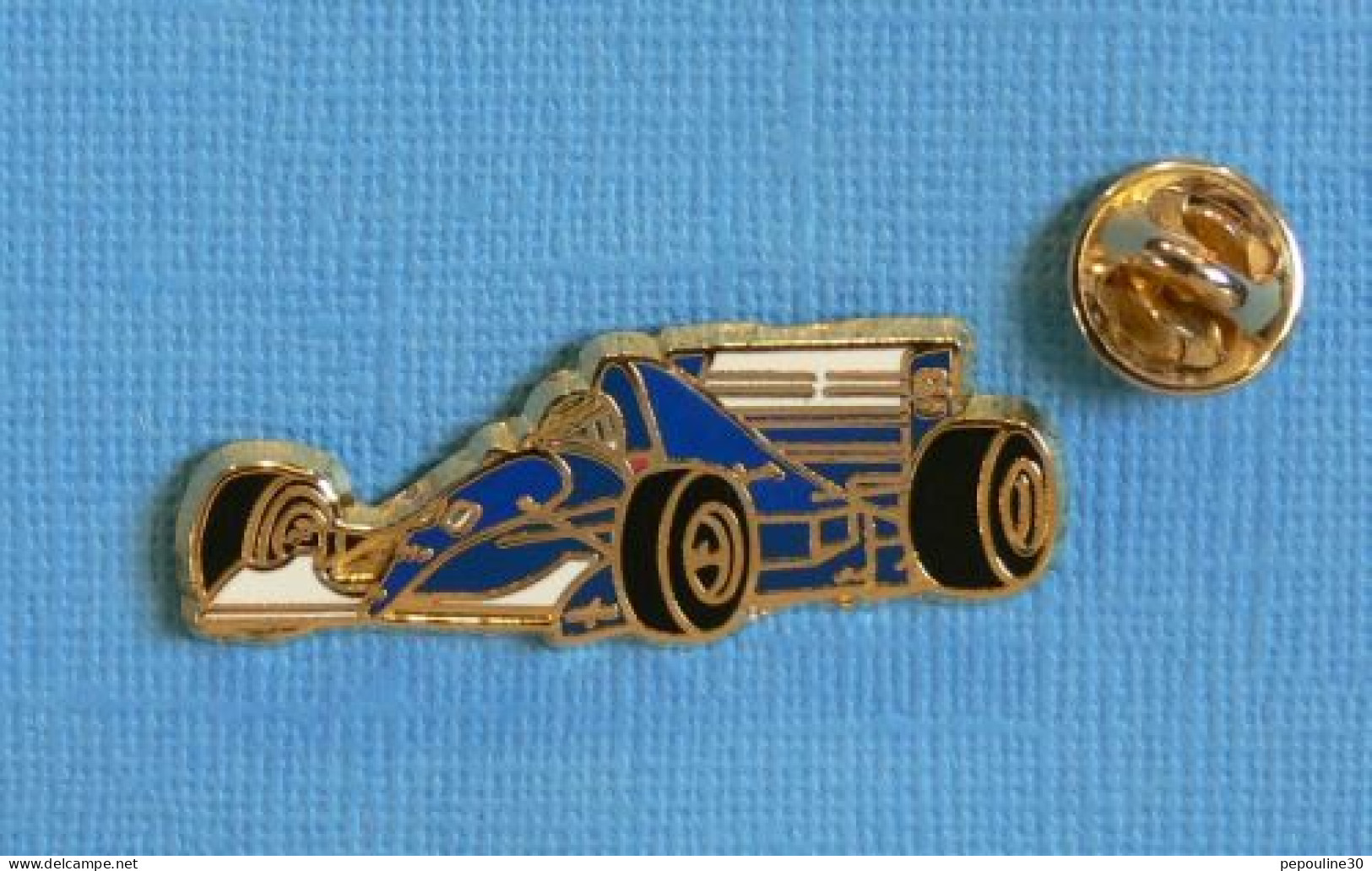 PIN'S //  ** TEAM SAUBER FORMEL1 / SAUBER C12 VON / 1993 ** . (Worldwide Limited) - F1