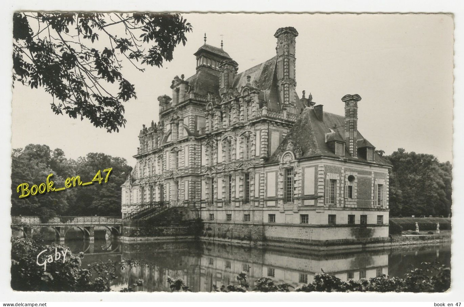 {94018} 27 Eure Beaumesnil , Le Château Du XVIIè Siècle , Classé Monument Historique - Beaumesnil