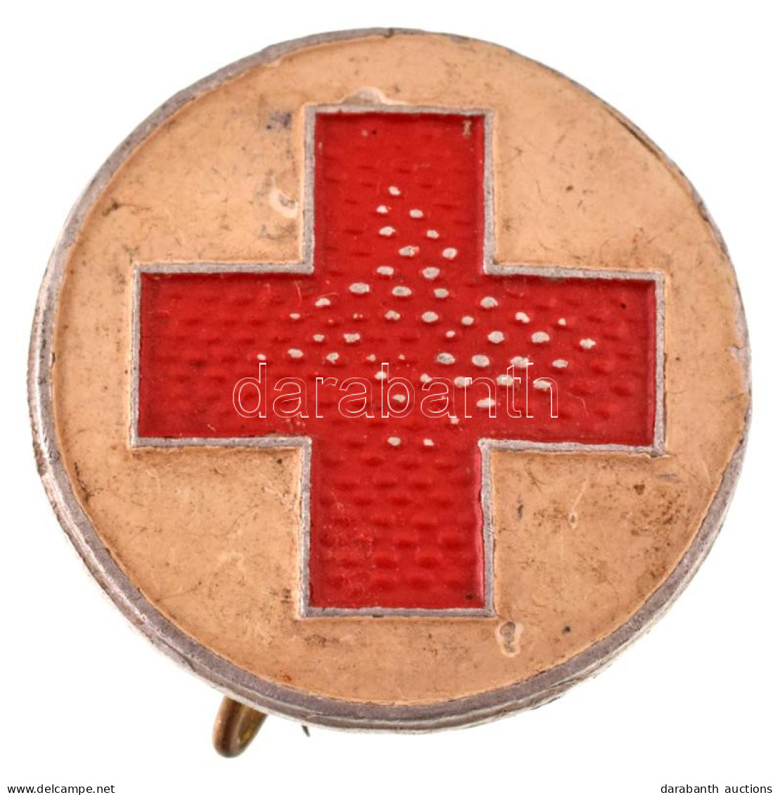 ~1930. Vöröskeresztes Festett Al Jelvény, Hátoldalon "FRICKER BPEST" Gyártói Jelzéssel (23mm) T:XF - Non Classificati