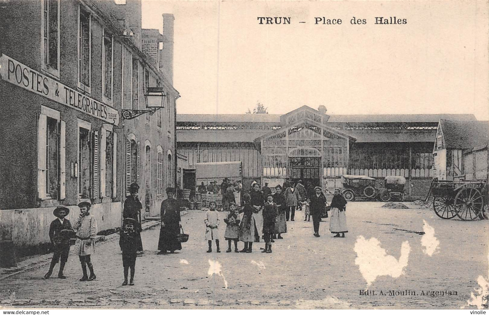 PIE-23-GOLL. 7380 : TRUN. PLACE DES HALLES - Trun