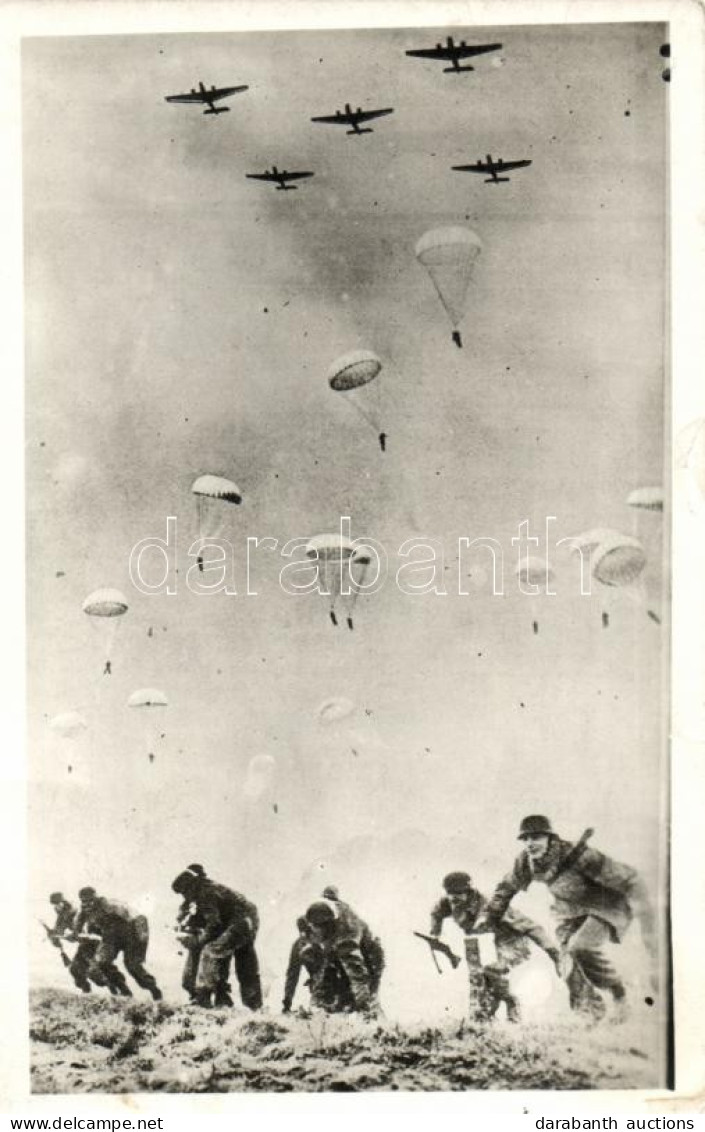 * T2/T3 1944 WWII Hungarian Parachutist Soldiers, Aircrafts Photo (EK) - Unclassified