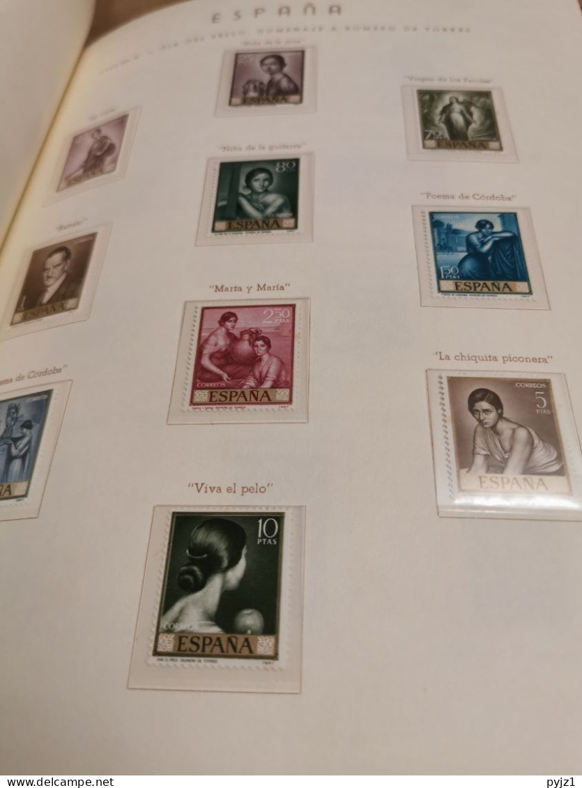 Spain MNH 1958-1993 in 3 albums