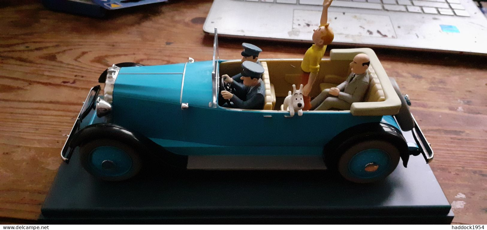 La Parade De TINTIN En PACKARD TINTIN En Amérique HERGE Moulinsart 2018 - Figuren - Metall