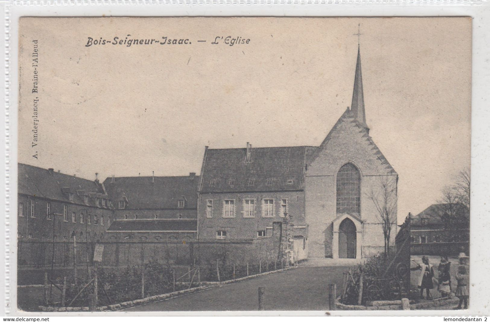 Bois-Seigneur-Isaac. L'Eglise. * - Eigenbrakel