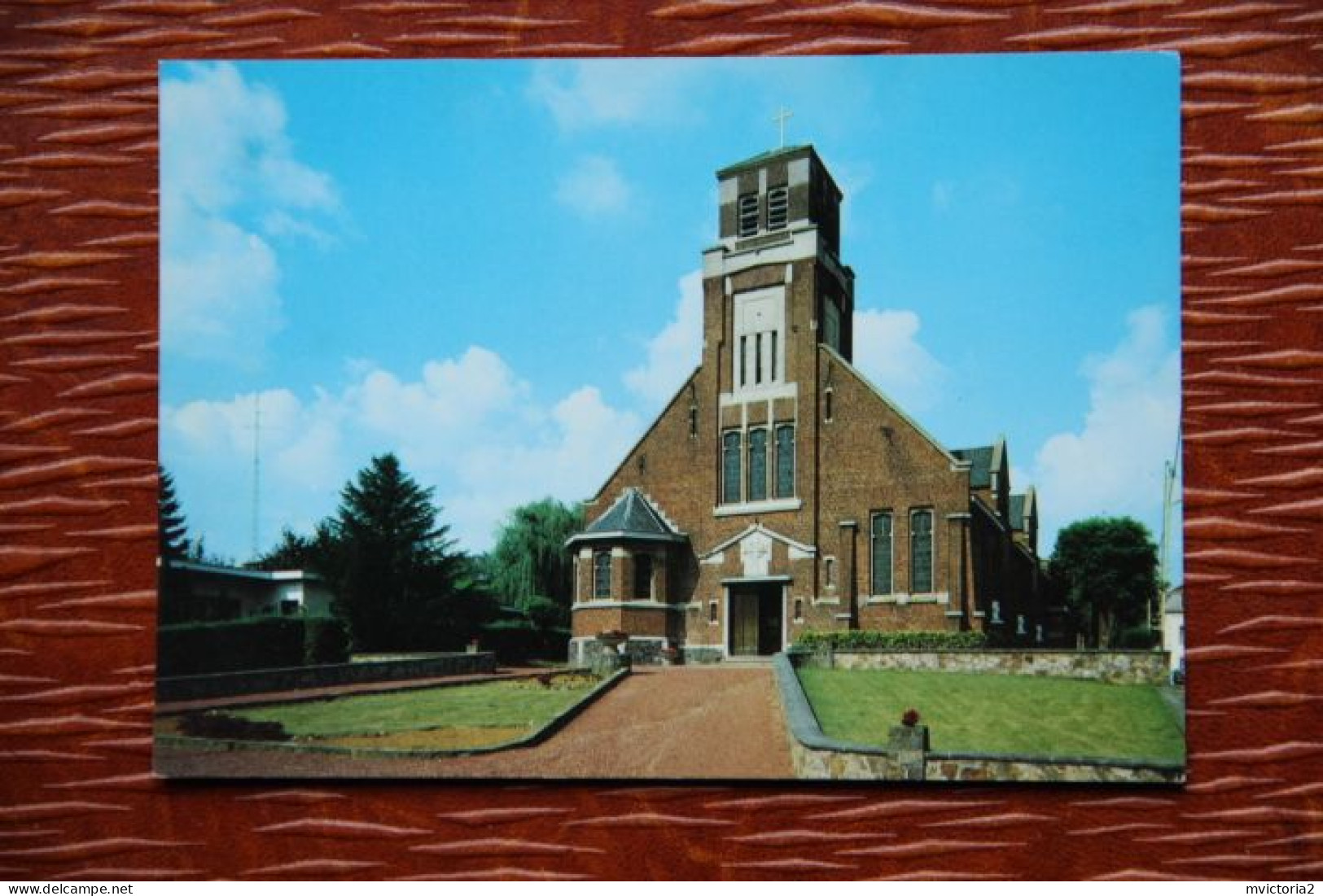 BELGIQUE : ERQUELINNES - Eglise Sainte Thérèse - Erquelinnes