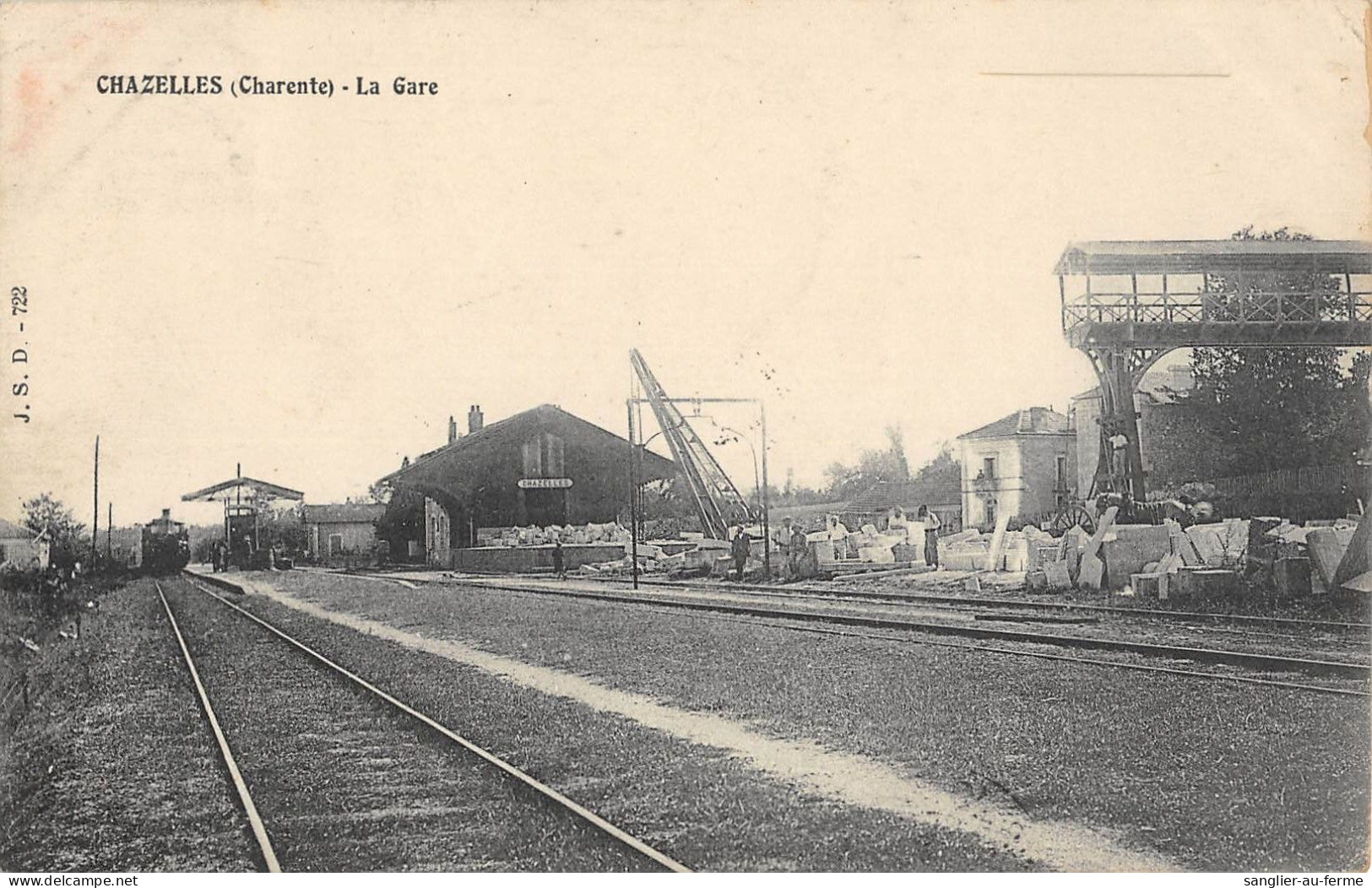 CPA 16 CHAZELLES / LA GARE / TRAIN - Altri & Non Classificati