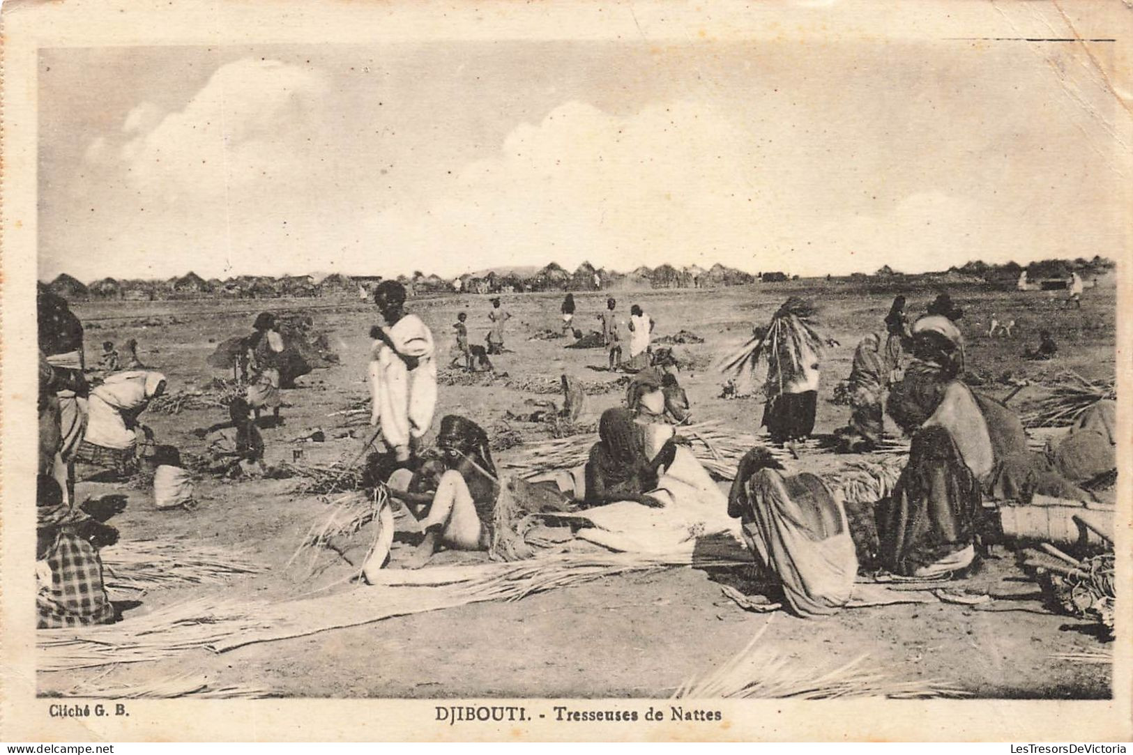 DJIBOUTI - Tresseuses De Nattes - Carte Postale Ancienne - Djibouti