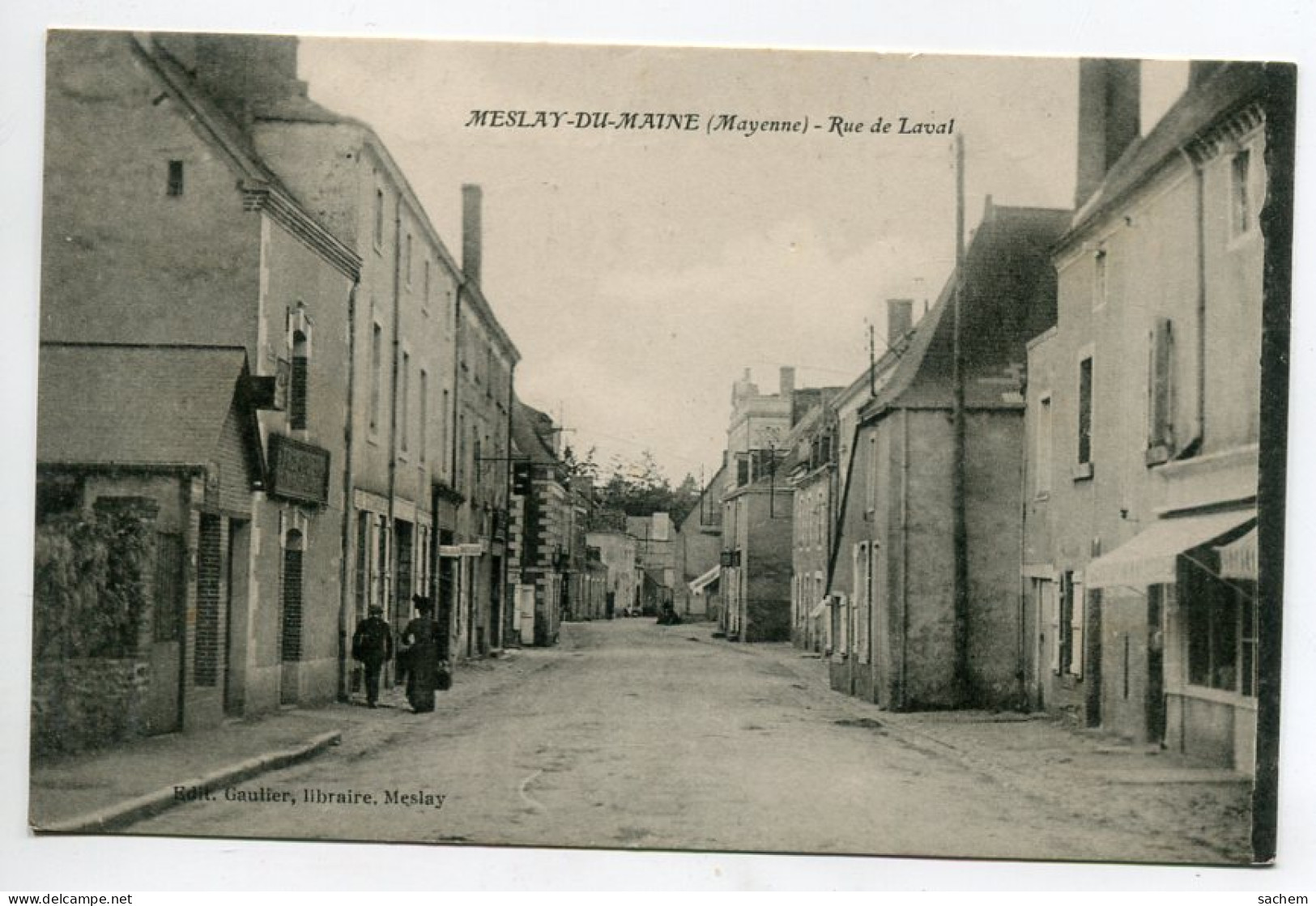 53 MESLAY Du MAINE Rue De Laval Couple Trottoire écrite En 1923 Voir Dos  D03 2022 - Meslay Du Maine