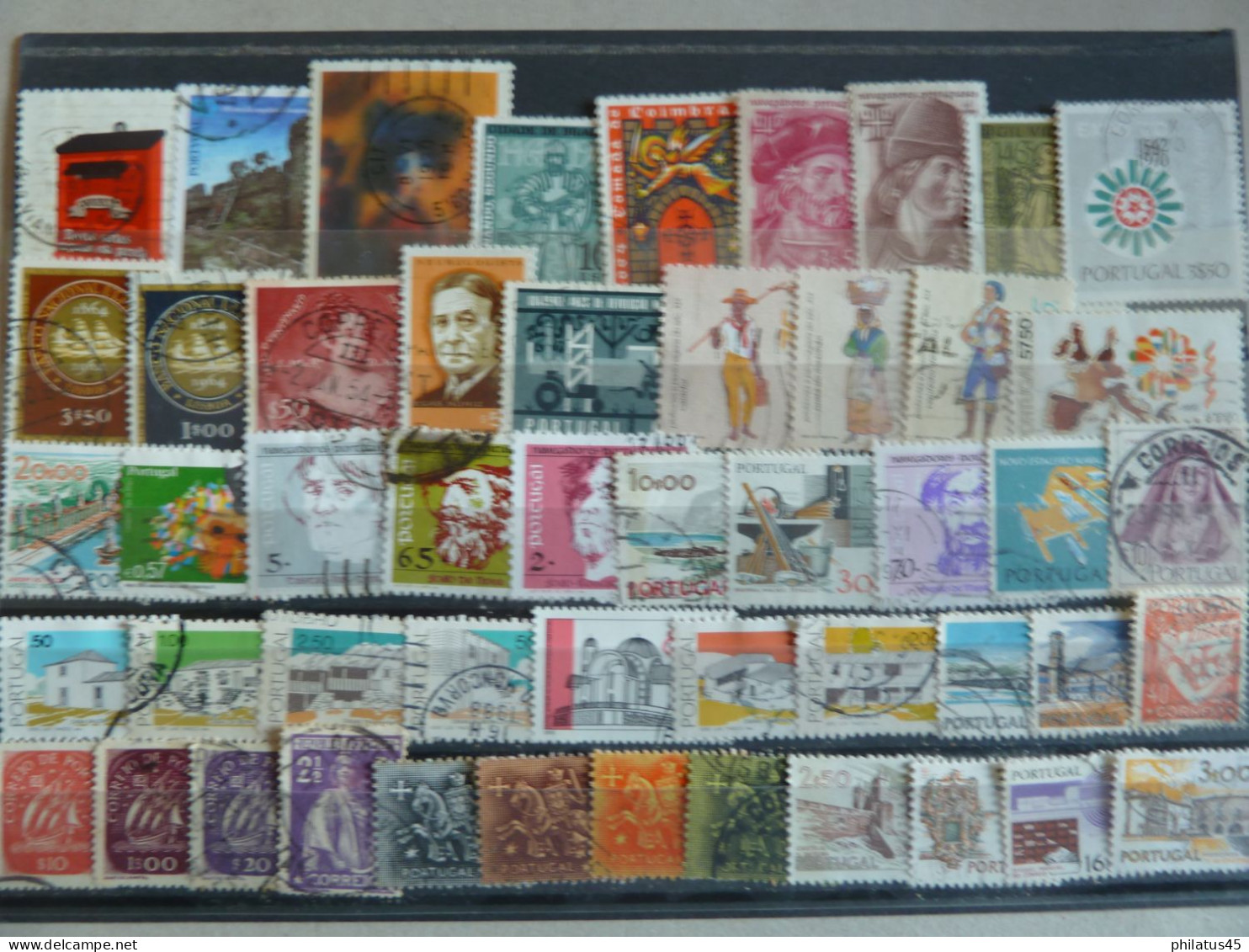 PORTUGAL LOT DE 50 TIMBRES TOUS DIFFERENTS TB - Collections