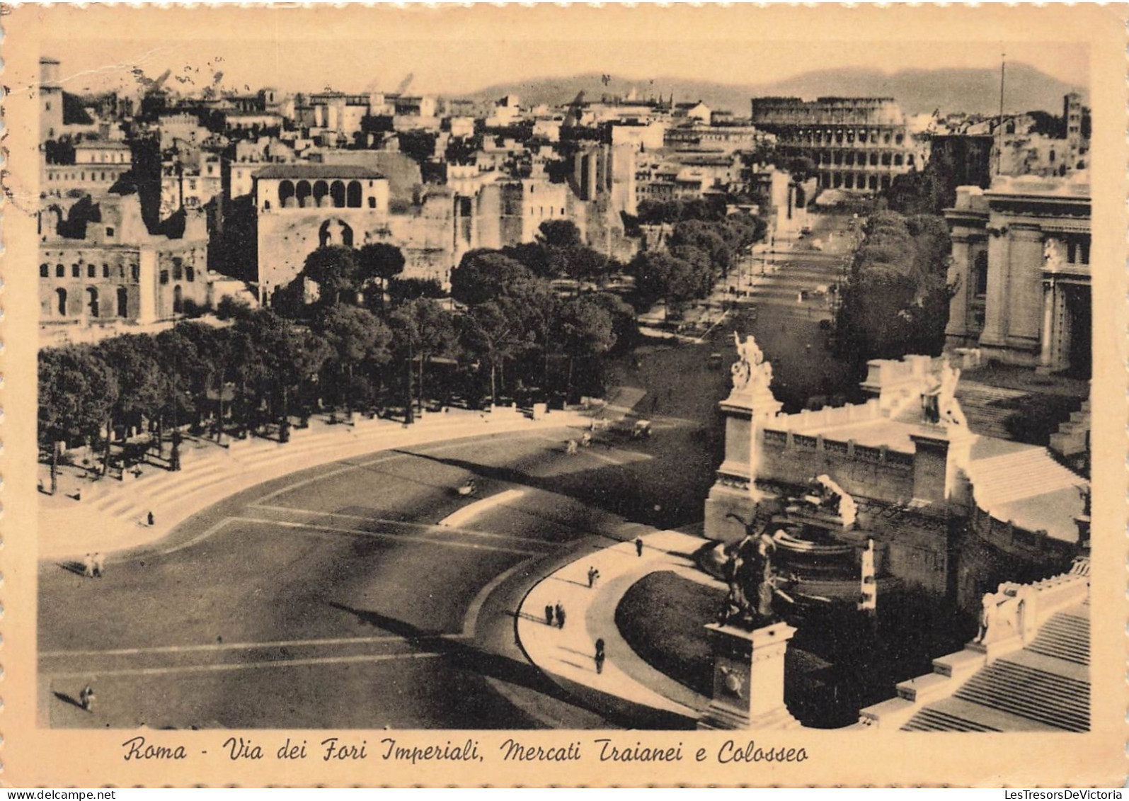 ITALIE - Rome - Via Dei Fori Imperiali - Marchés De Trajan Et Colisée - Carte Postale Ancienne - Kolosseum