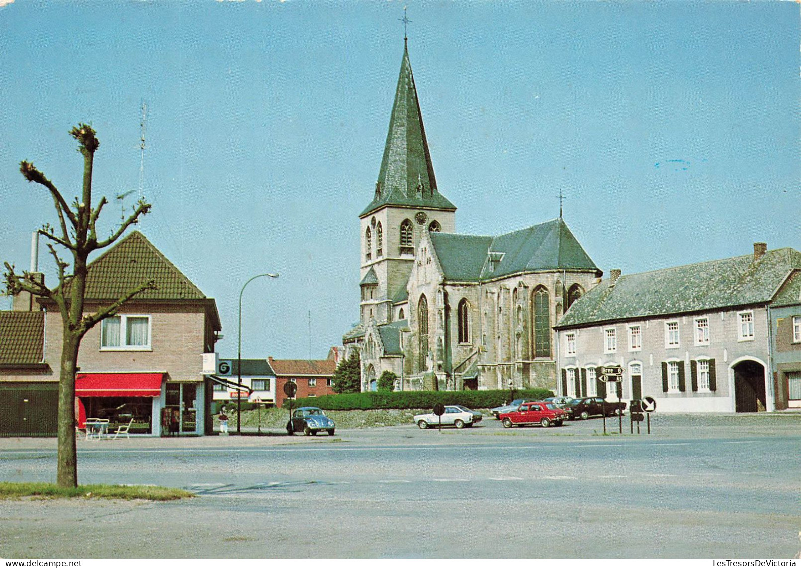 BELGIQUE - Gruitrode - La Place Du Village - Carte Postale - Maaseik