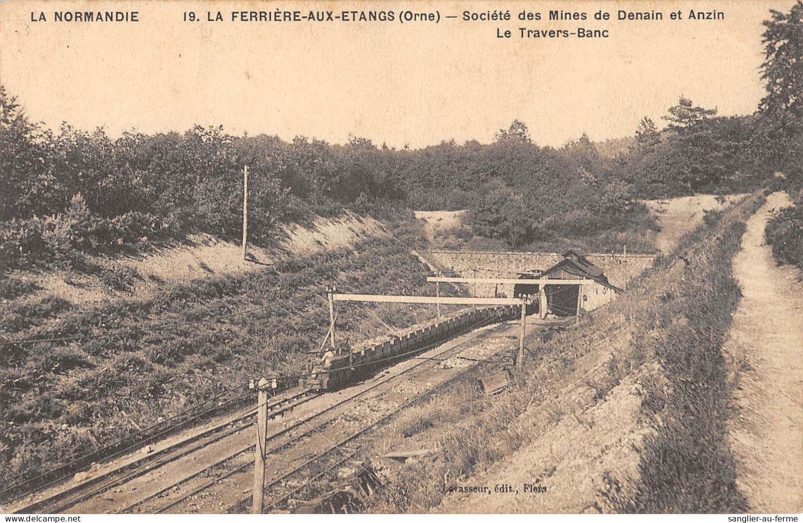 CPA 61 LA FERRIERE AUX ETANGS / LE TRAVERS BLANC - Sonstige & Ohne Zuordnung