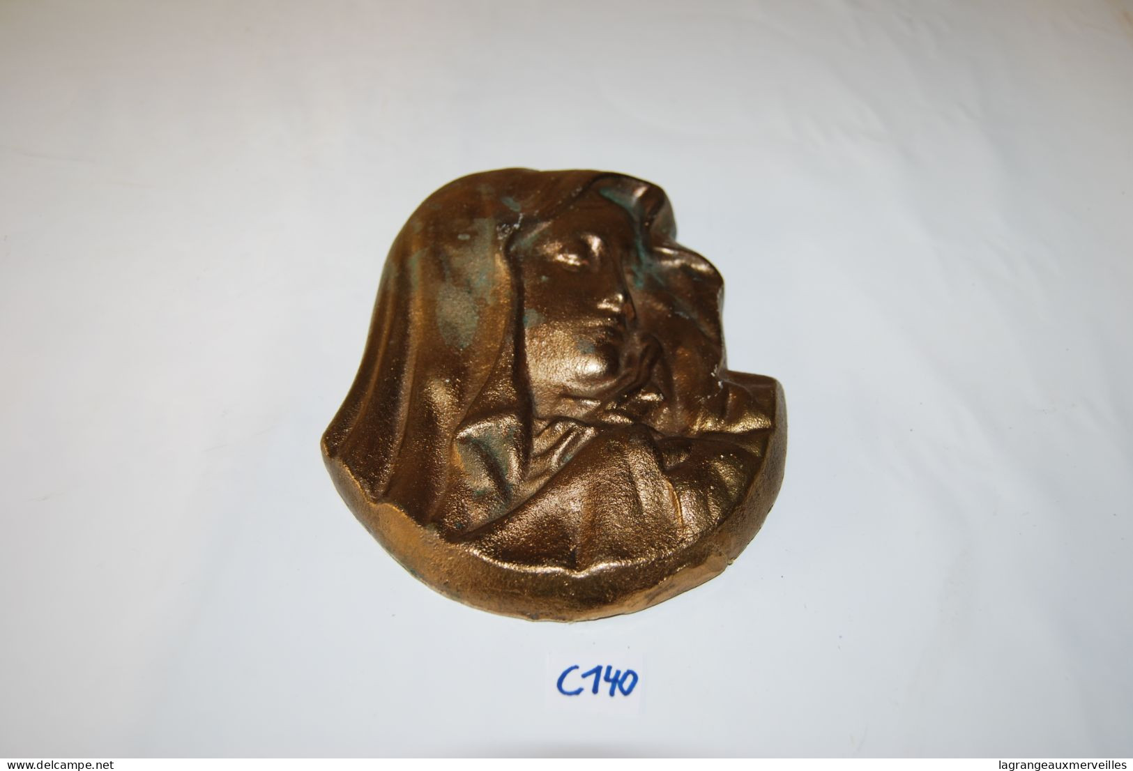 C140 Objet De Dévotion - Religieux - Vierge Marie - Bronze - Art Religieux