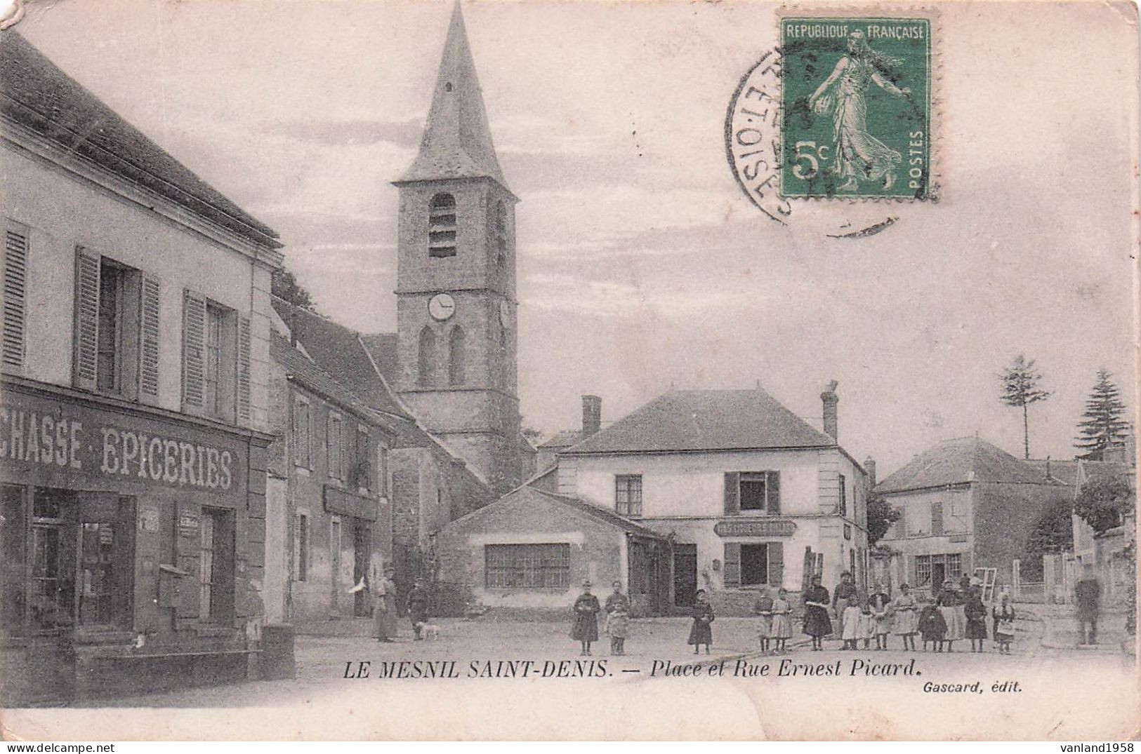 LE MESNIL SAINT DENIS-place Et Rue Ernest Picard - Le Mesnil Saint Denis