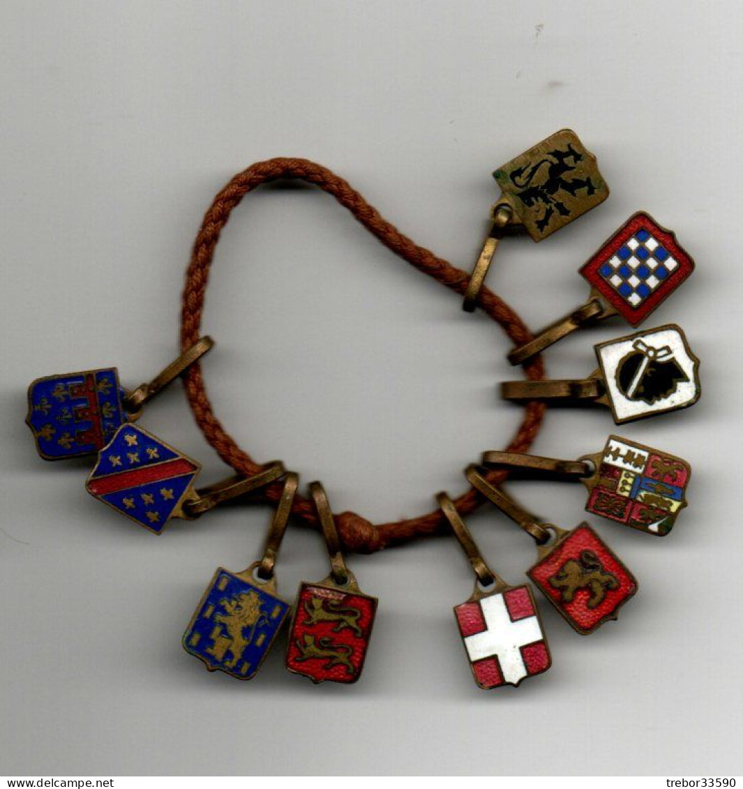 Lot De 10 Médailles écussons Métalliques Avec Crochet Pour Collier, Bracelet, Montres - Other & Unclassified