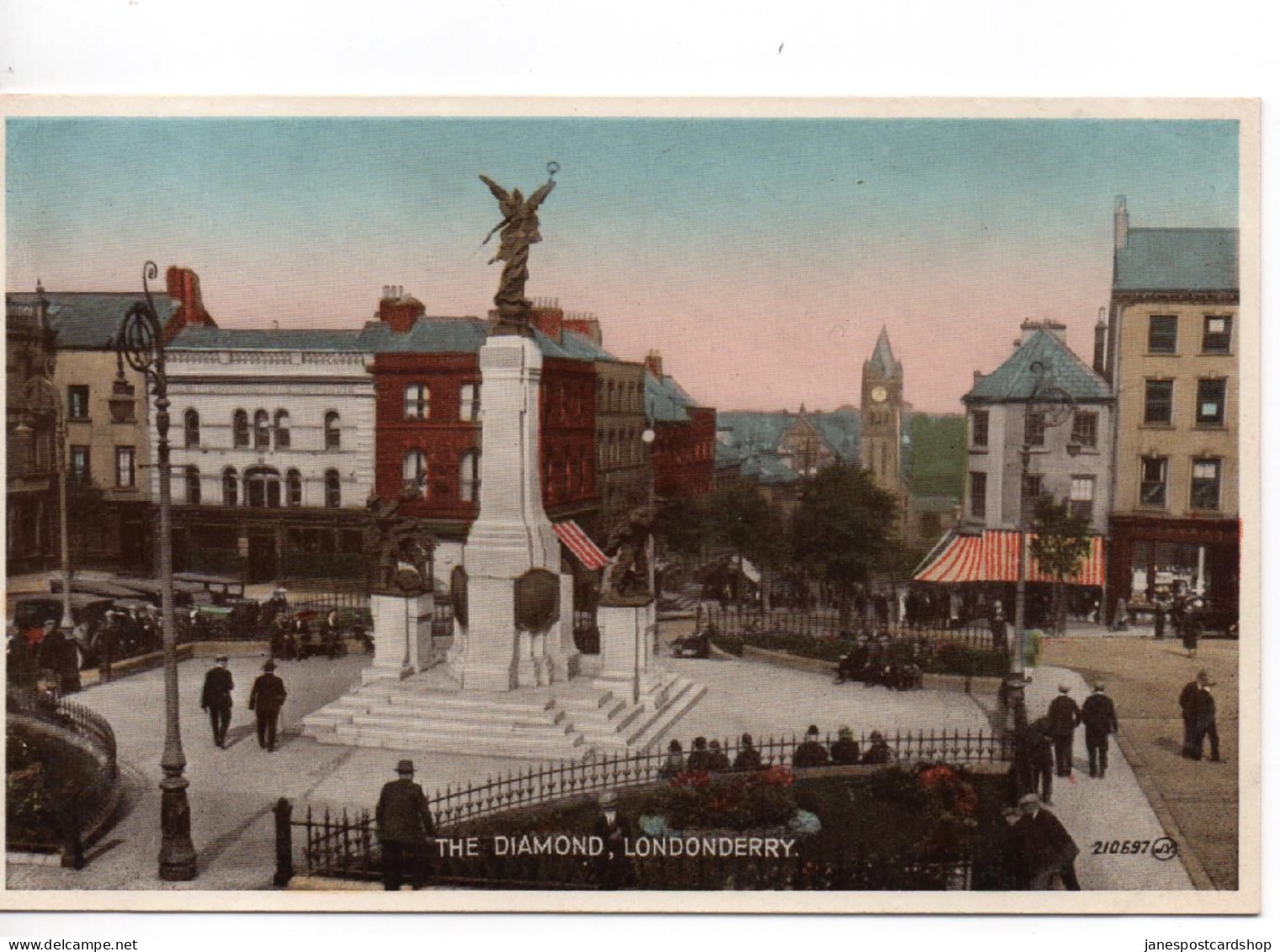 COLOURED POSTCARD - THE DIAMOND  - LONDONDERRY - NORTHERN IRELAND - Londonderry