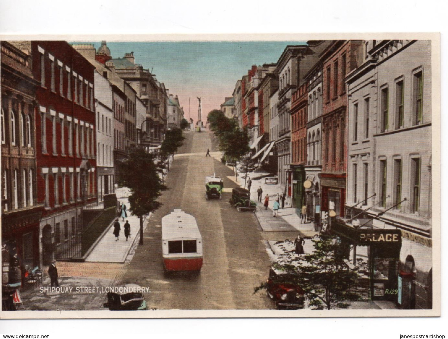 COLOURED POSTCARD - SHIPQUAY STREET - LONDONDERRY  - NORTHERN IRELAND - - Londonderry