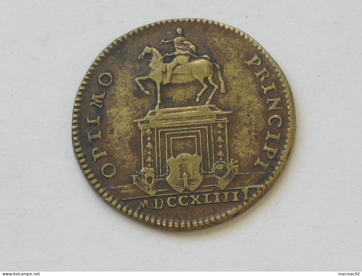 Jeton Royal Louis XV - Optimo Principi MDCCLIII  - A Identifier   **** EN ACHAT IMMEDIAT **** - Royaux / De Noblesse