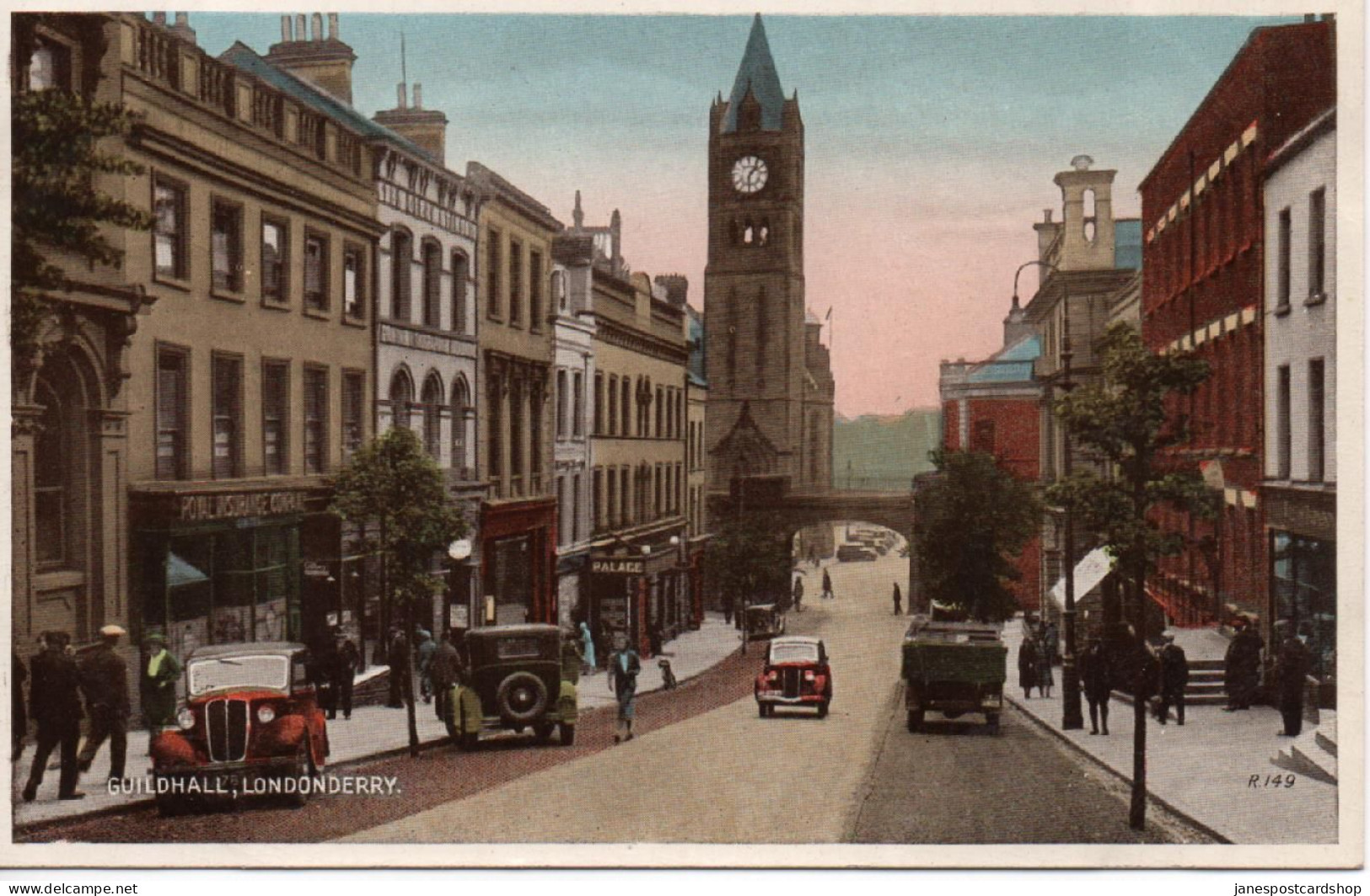COLOURED POSTCARD - GUILDHALL - LONDONDERRY  - NORTHERN IRELAND - - Londonderry