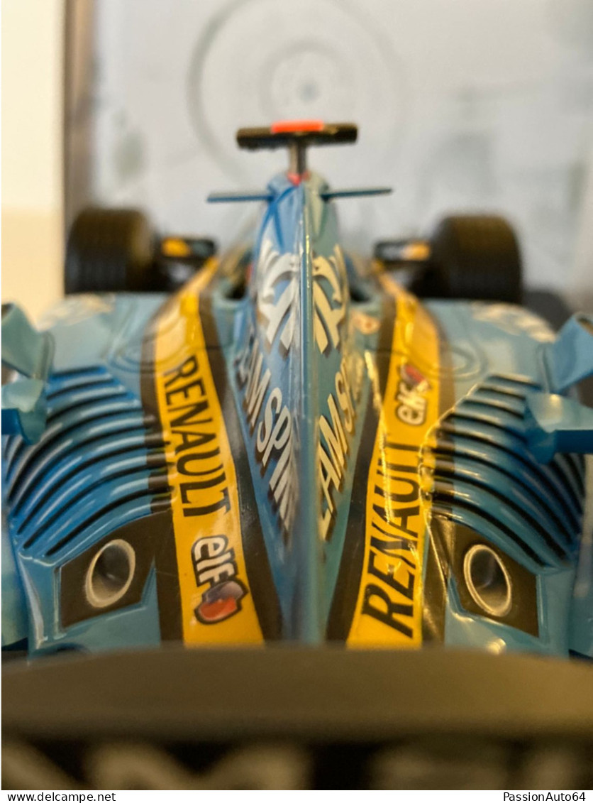 1/18 Hot Wheels Renault F1 R 25 Fernando Alonso World Champion 2005 no Minichamps GP Replicas Exoto BBR Quartzo CMR