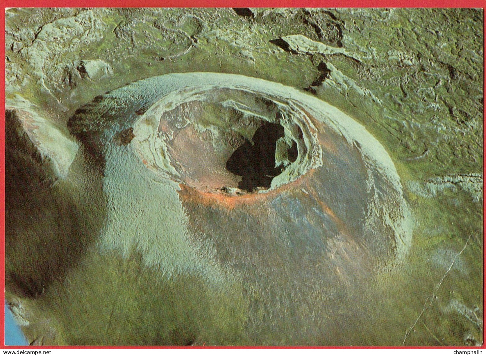 Gigur Myndaour I Skaftareldagosinu 1783 - One Of The 115 Craters Of The Infamous Laki Fissure Eruption 1783 - Volcan - Islande