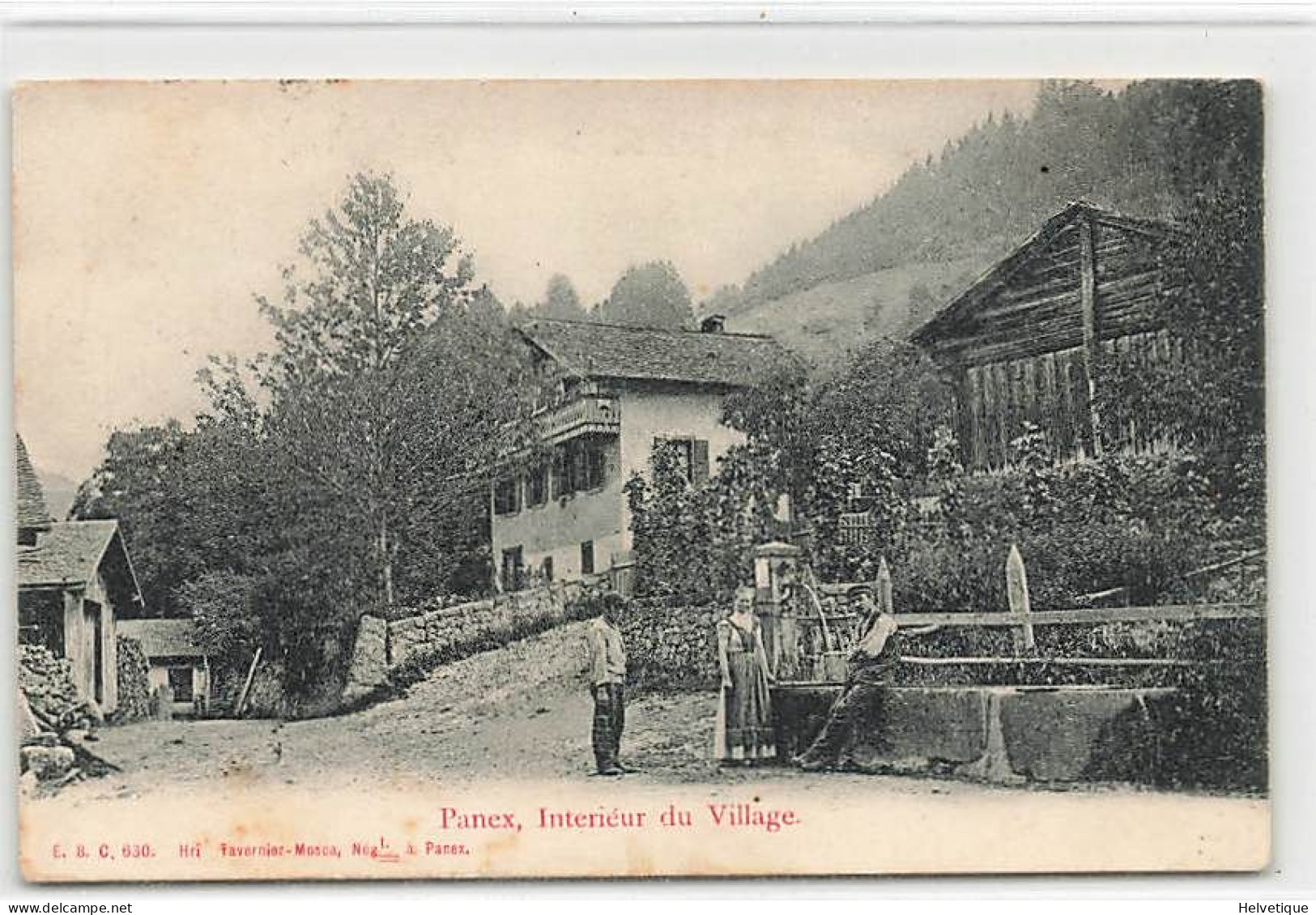 Panex Intérieur Du Village Sur Ollon Animée Fontaine - Ollon