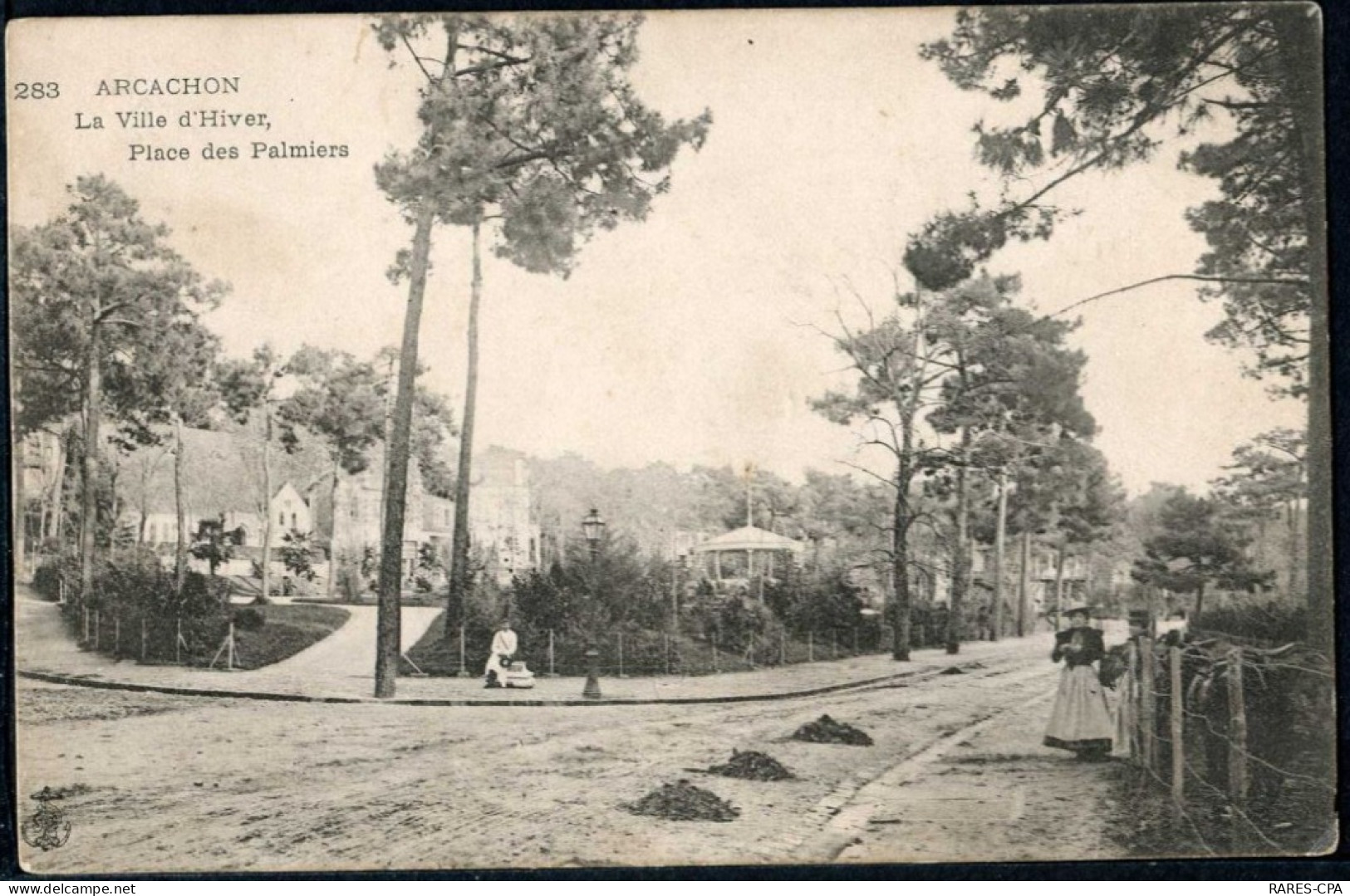 33 ARCACHON - LA VILLE D'HIVER - PLACE DES PALMIERS - Arcachon