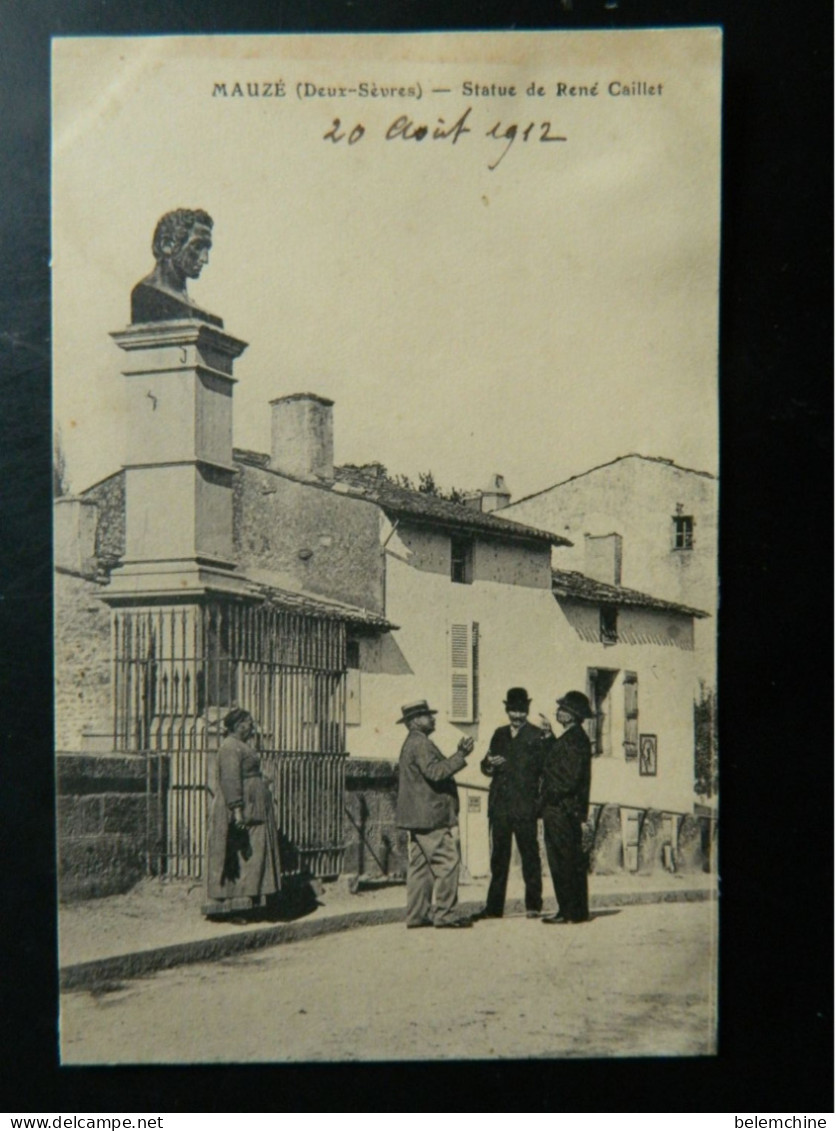 MAUZE                         STATUE DE RENE CAILLET     ( CAILLE ) - Mauze Sur Le Mignon