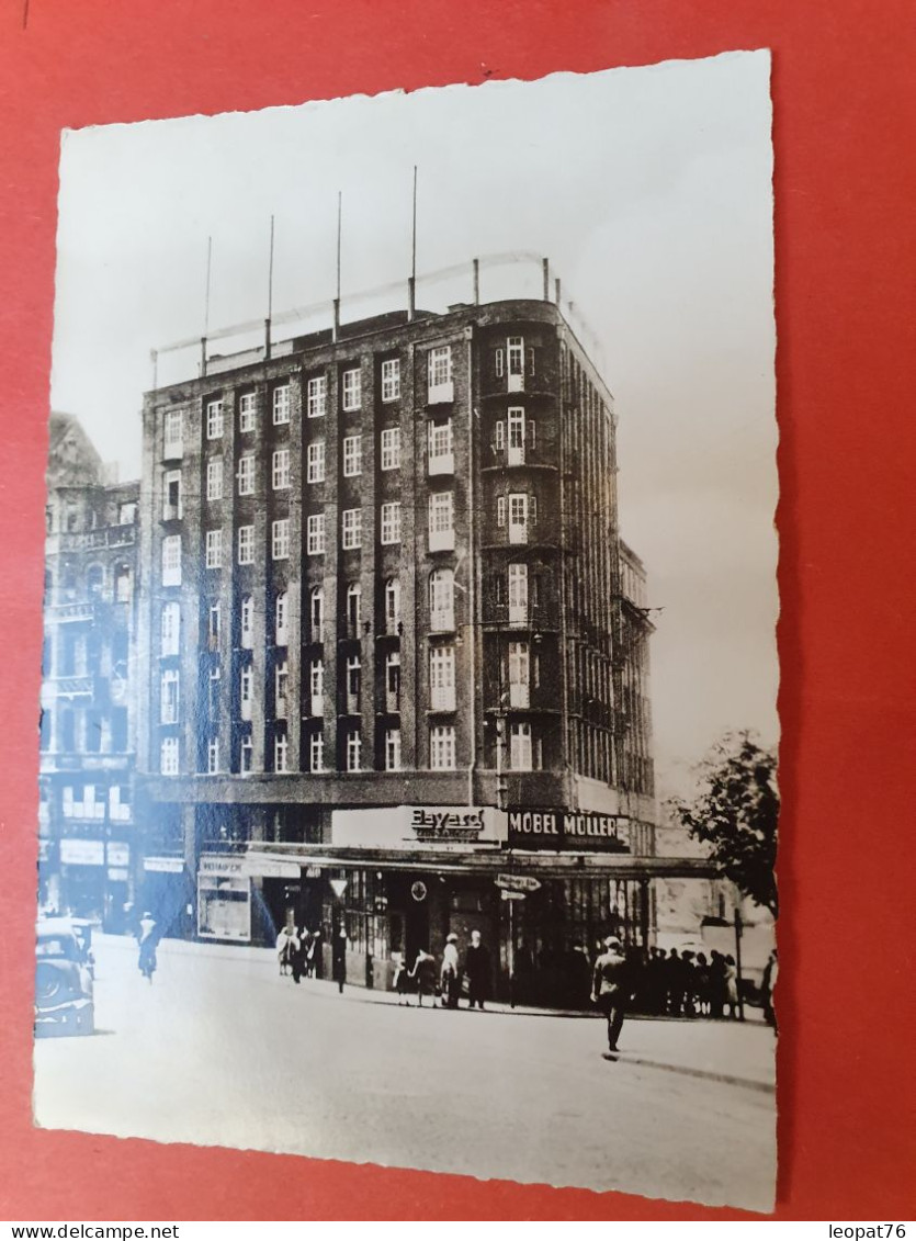 Sarre - Affranchissement De Saarbrücken Sur Carte Postale Pour La France En 1950 - D 529 - Cartas & Documentos