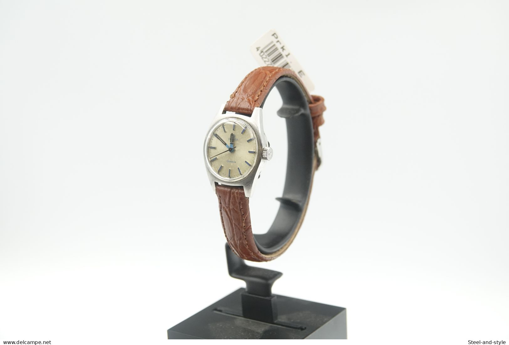 watches : OMEGA GENEVE REF. 535.014 RARE SILVER DIAL VARIANT - 1960-69's - original - running - excelent