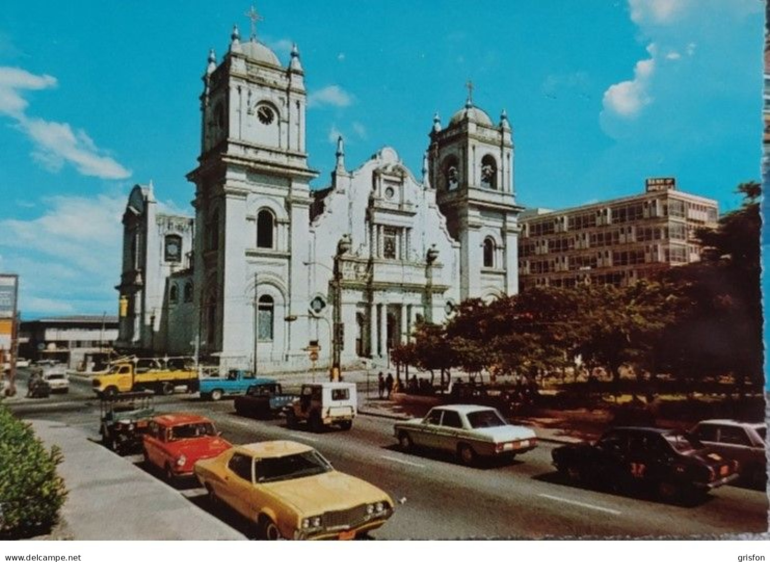 Iglesia San Pedro Voitures Honduras - Honduras