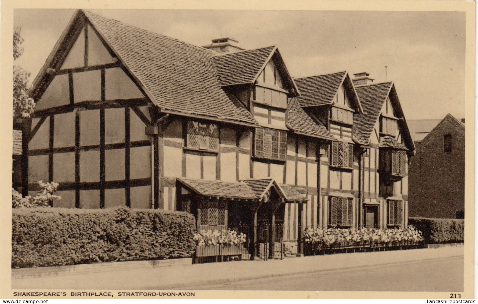 Postcard Shakespeare's Birthplace Stratford Upon Avon My Ref B14838 - Stratford Upon Avon