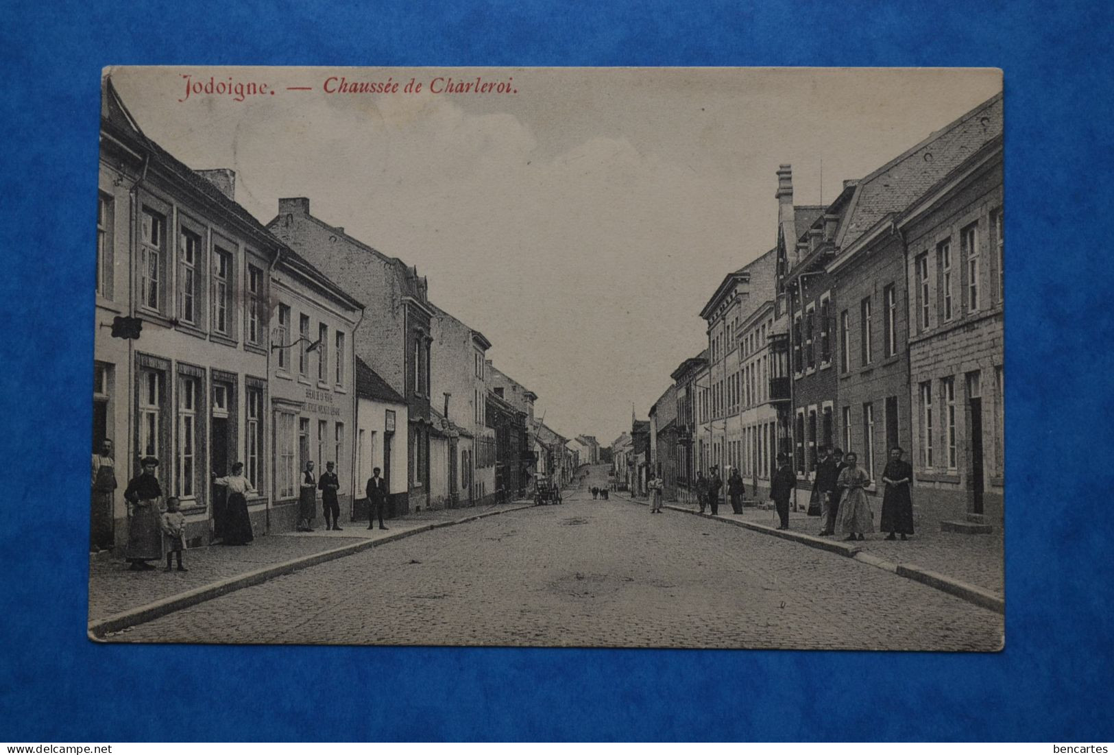Jodoigne 1909: Chaussée De Charleroi Très Animée - Geldenaken
