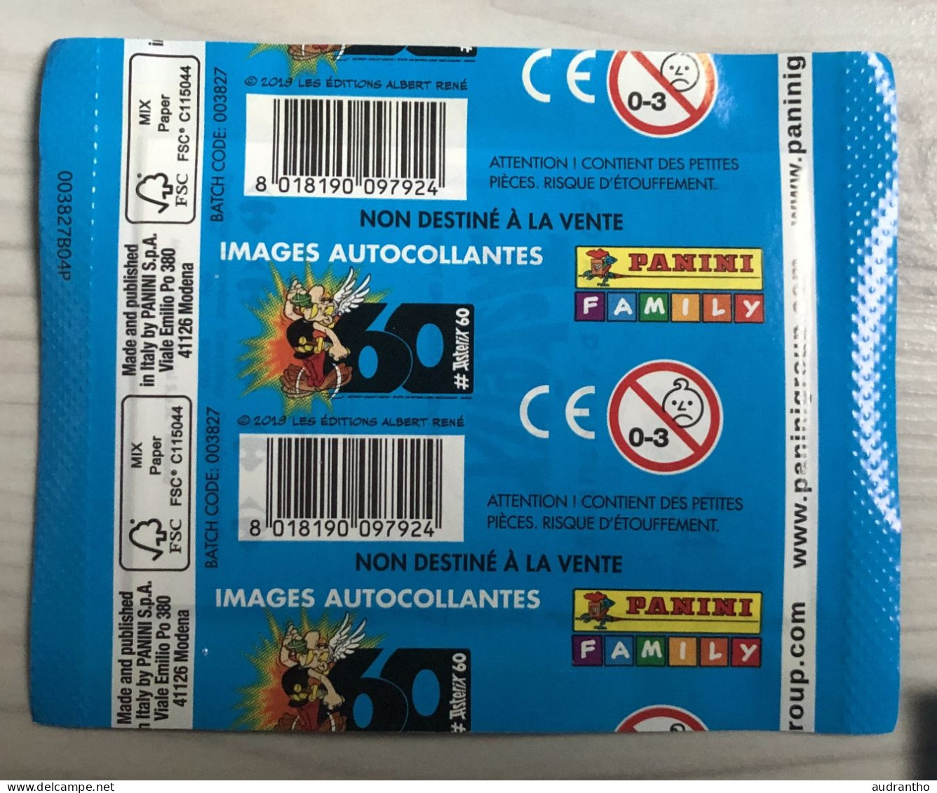 100 Pochettes De Stickers PANINI - Astérix 60 Ans D'aventures - Carrefour - 300 Vignettes Autocollantes 2019 - Adesivi