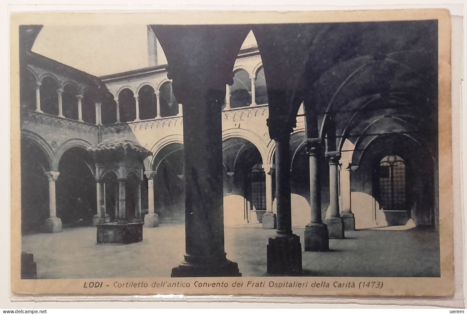 LOMBARDIA LODI CORTILETTO DELL'ANTICO CONVENTO DEI FRATI OSPITALIERI DELLA CARITÀ  Formato Piccolo Viaggiata Nel 1933 Co - Lodi