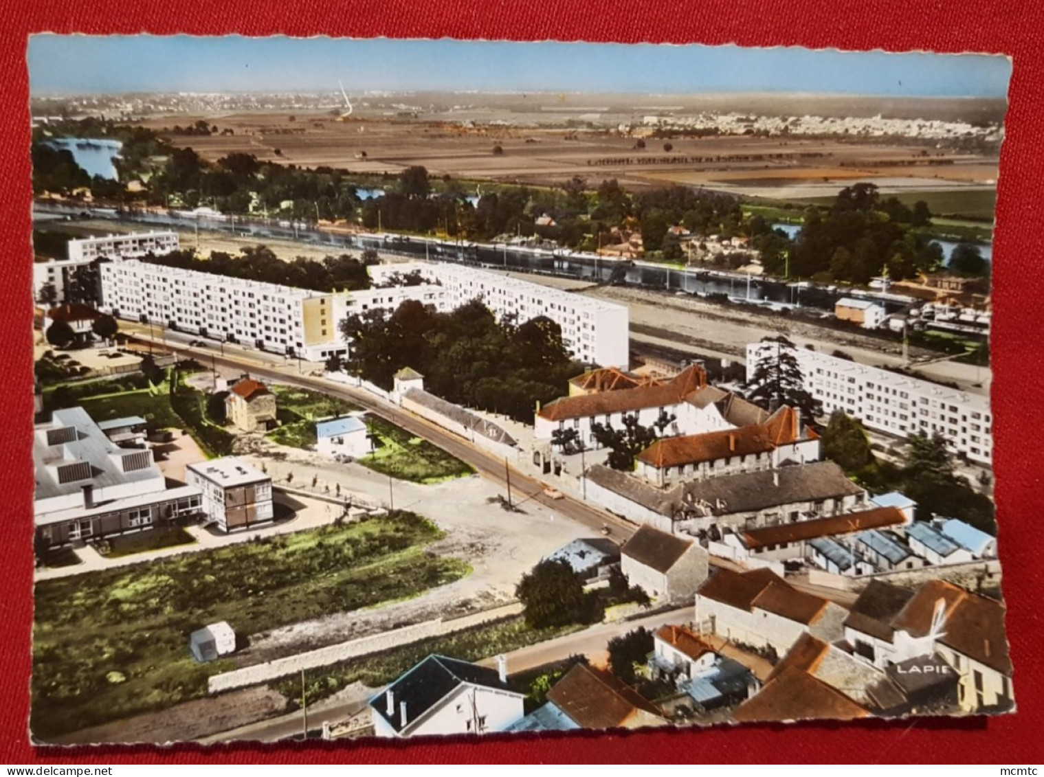 CPSM Grand Format -En Avion Au Dessus De... Carrieres Sous Poissy  -(Seine-et-Oise)- Le Domaine De Ronseray - Carrieres Sous Poissy